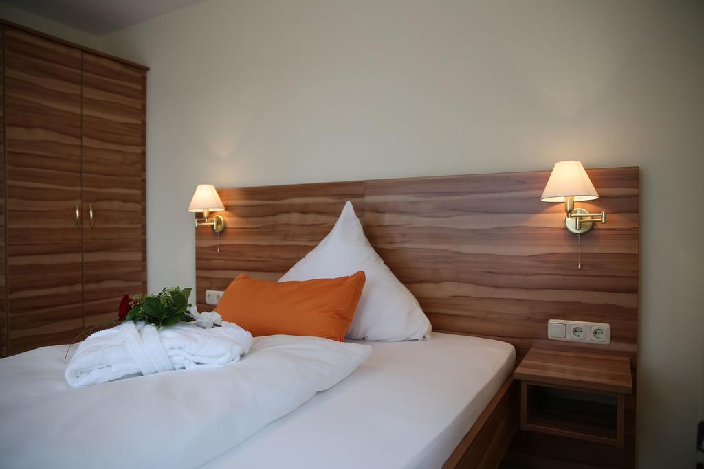 Landhotel Villa Moritz Garni Oberahr Exteriör bild