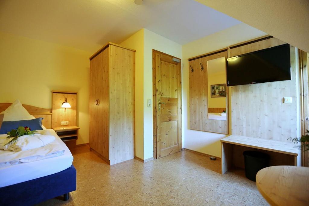 Landhotel Villa Moritz Garni Oberahr Rum bild