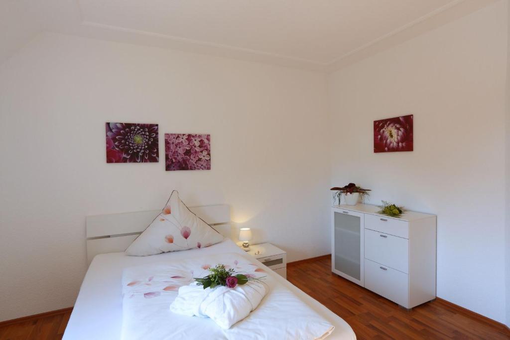 Landhotel Villa Moritz Garni Oberahr Rum bild