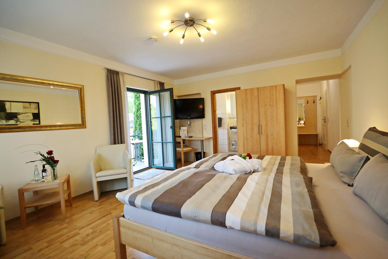 Landhotel Villa Moritz Garni Oberahr Exteriör bild
